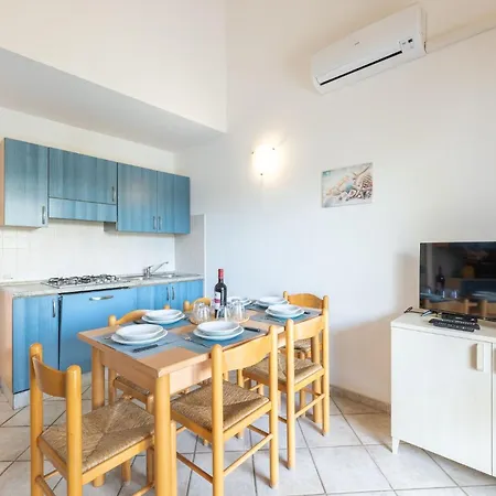 Spacious Flat 300mt From The *