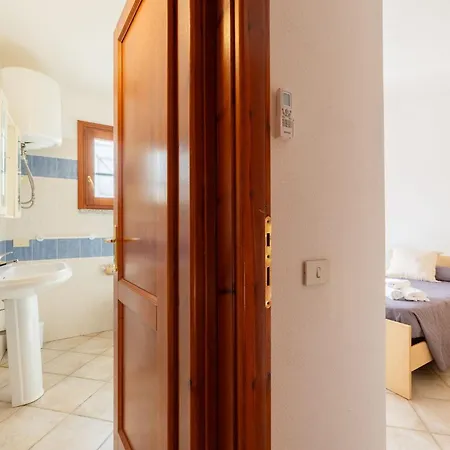 Spacious Flat 300mt From The