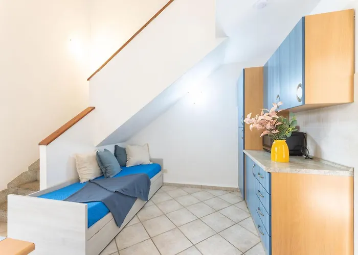 Spacious Flat 300mt From The * Budoni