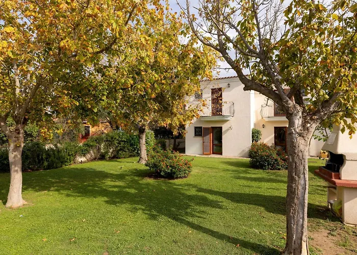 Spacious Flat 300mt From The *